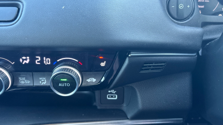 Honda HR-V 1.5 eHEV Advance 5dr CVT Hybrid Hatchback